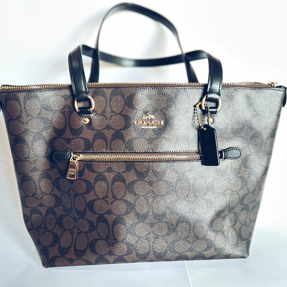 Coach Gallery Tote Signature Brown Black with over the Shoulder Straps